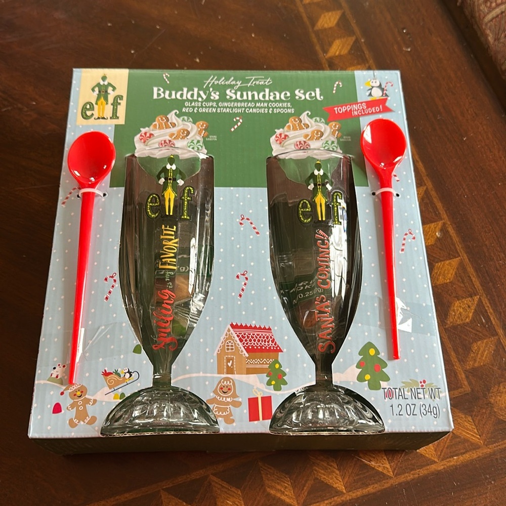 Elf Buddy’s Sundae set